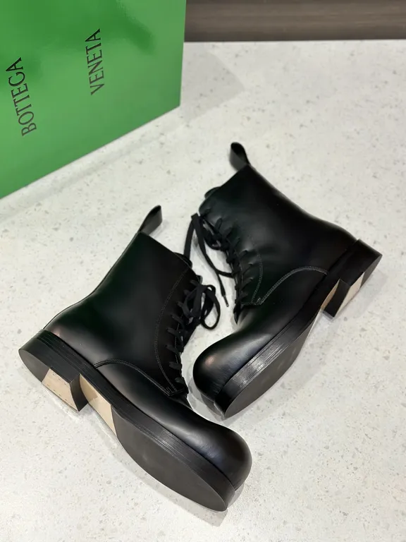 Bottega Veneta Shoe 